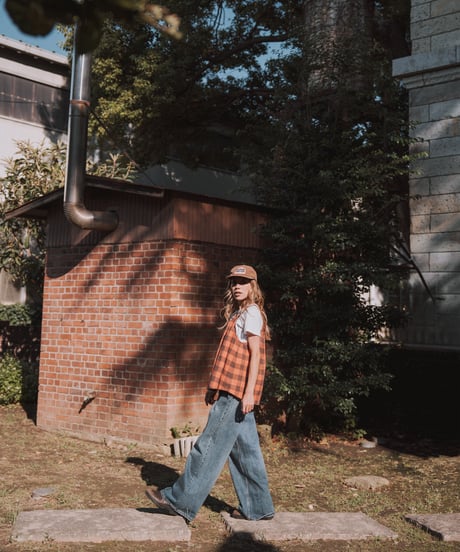 BUFFALO CHECK TIE-BACK TOP