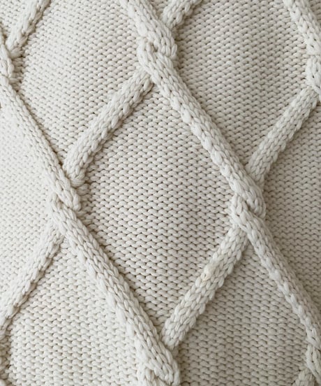 CHENILLE CABLE KNIT