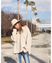 LACE UP PULLOVER