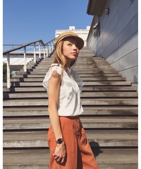 FRILL LACE BLOUSE