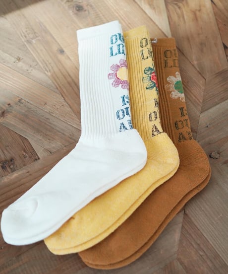 FLOWER DESIGN SOCKS