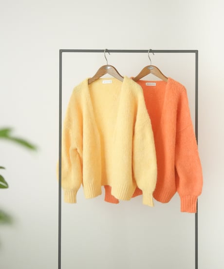 KNIT CARDIGAN