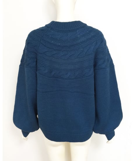 CABLE KNIT PULLOVER