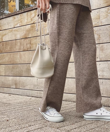 BUCKET BAG