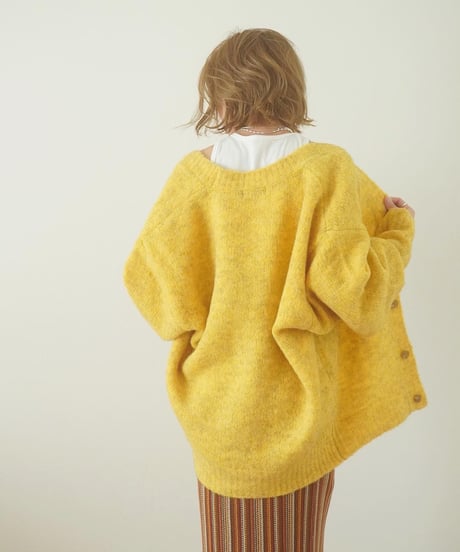 BOUCLE KNIT CARDIGAN