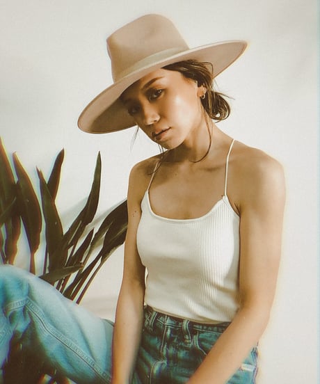 CUP IN CAMISOLE