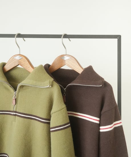 HALF ZIP BORDER KNIT