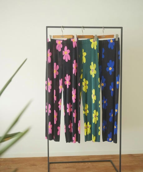 FLOWER PLEATED PT