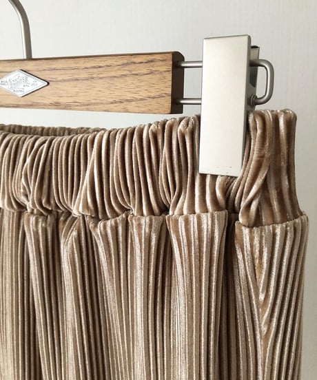 VELOUR PLEATED PT