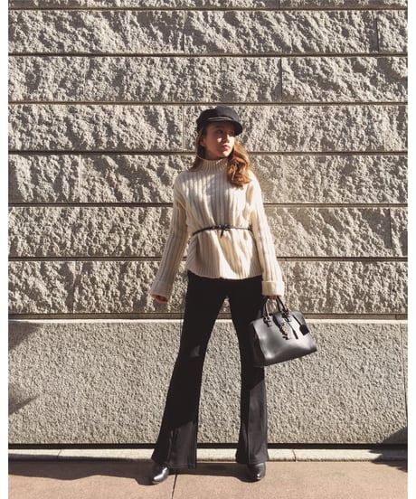 FLARE PANTS