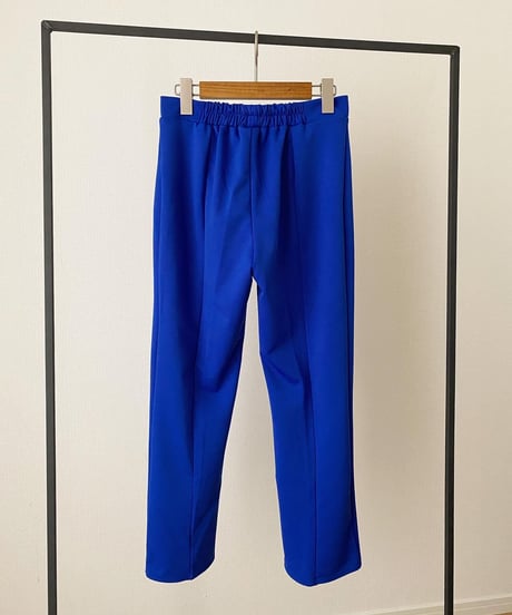 CENTER SLIT PANTS
