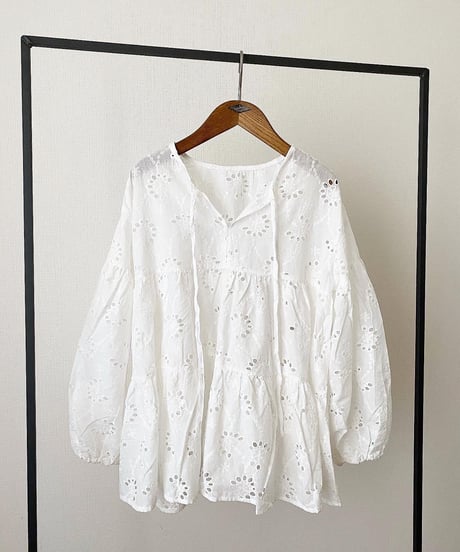 COTTON LACE BLOUSE