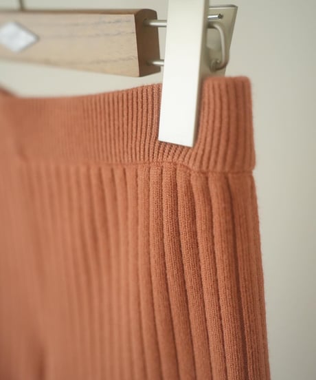 WIDE RIB KNIT PANTS