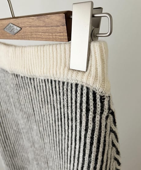 RIB KNIT SKIRT
