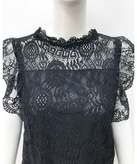 FRILL LACE BLOUSE