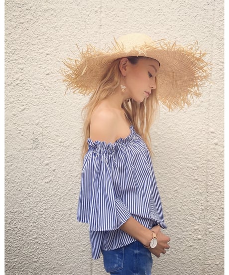 STRIPE OFF SHOULDER TOPS