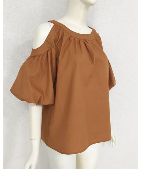 OPEN SHOULDER TOPS