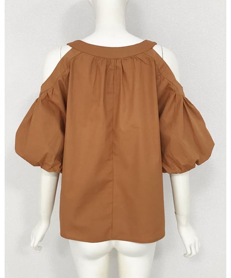OPEN SHOULDER TOPS