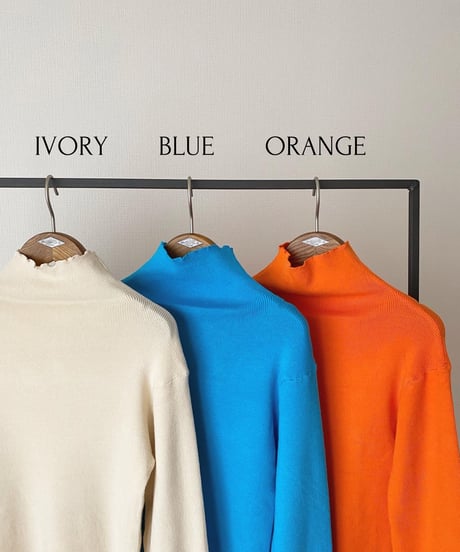 HIGH NECK TOPS