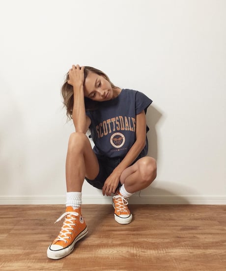 COLLEGE LOGO TEE