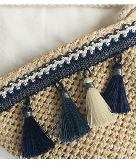 FRINGE  TASSEL BAG