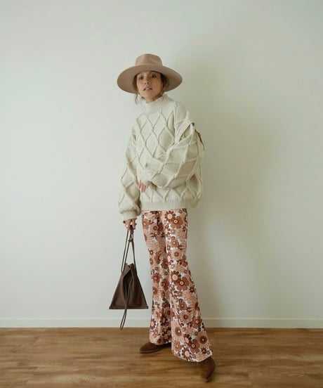 CHENILLE CABLE KNIT