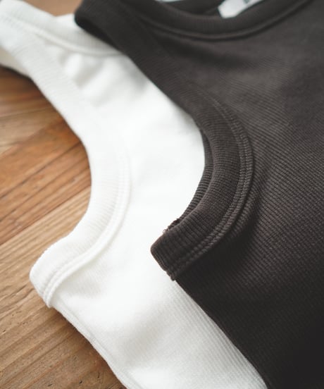 CROPPED TANK TOP