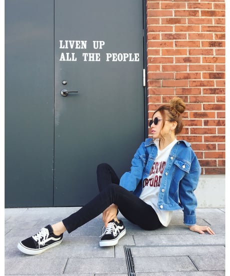 DENIM JACKET
