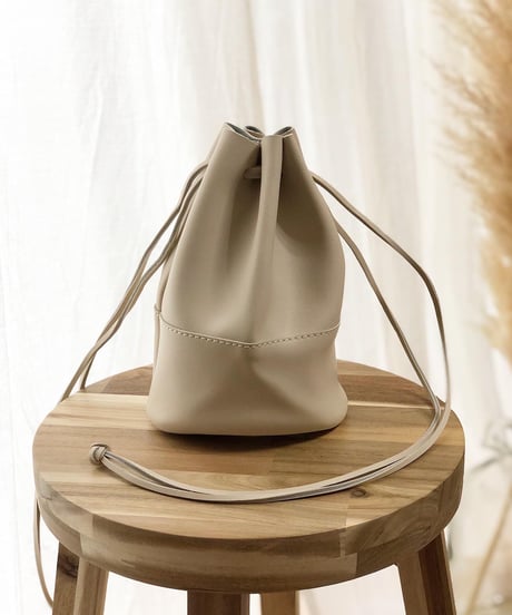 BUCKET BAG
