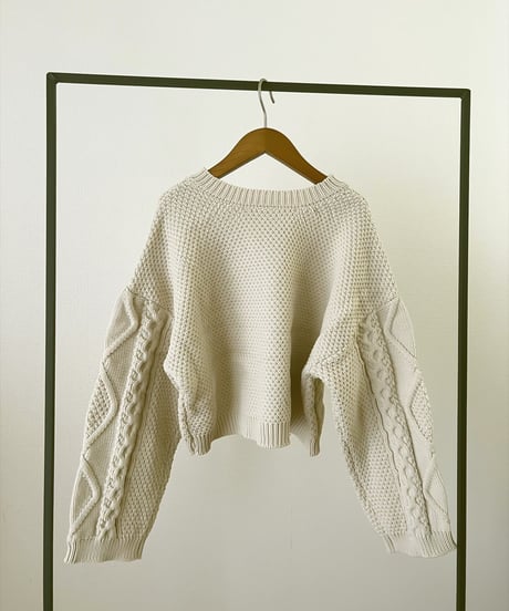 CABLE KNIT CARDIGAN