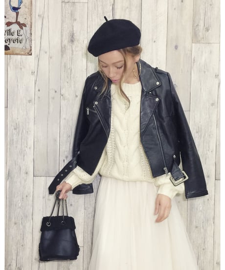CHAIN HAND BAG