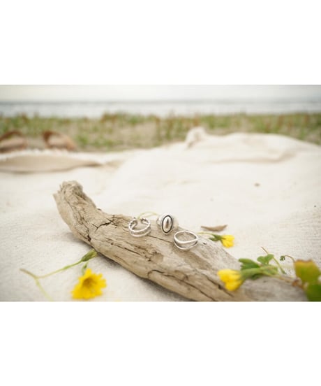 SILVER RING