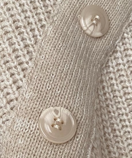 DESIGN BOTTON KNIT
