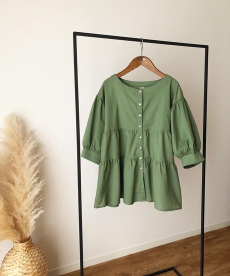 TIERED BLOUSE