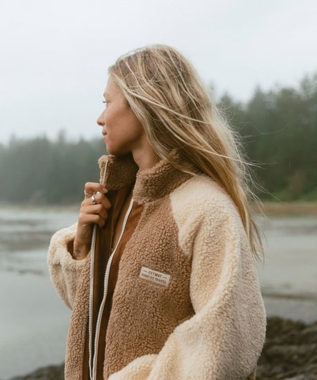 THE TRAVELLER FLEECE JACKET