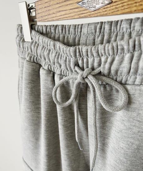 SWEAT PANTS