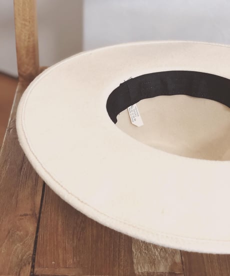 FELT HAT