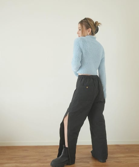 SHAGGY HIGH NECK KNIT