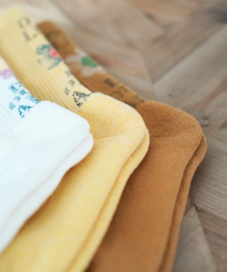 FLOWER DESIGN SOCKS
