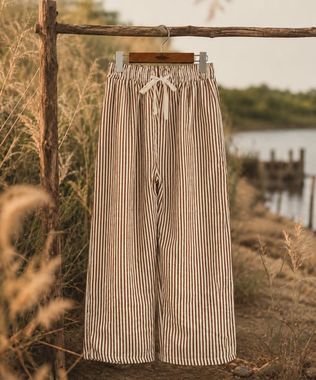 BREEZY SEERSUCKER PANTS