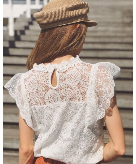 FRILL LACE BLOUSE