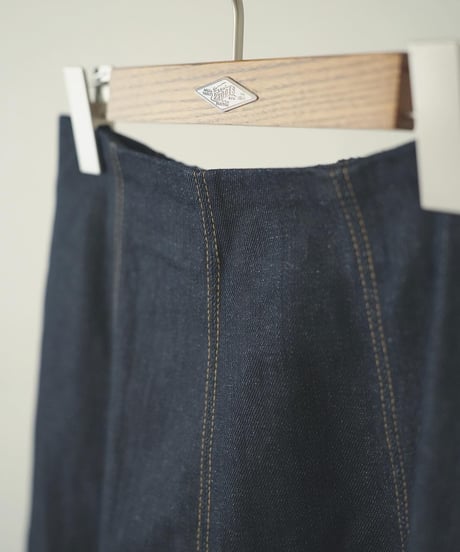 DENIM FLARE SKIRT