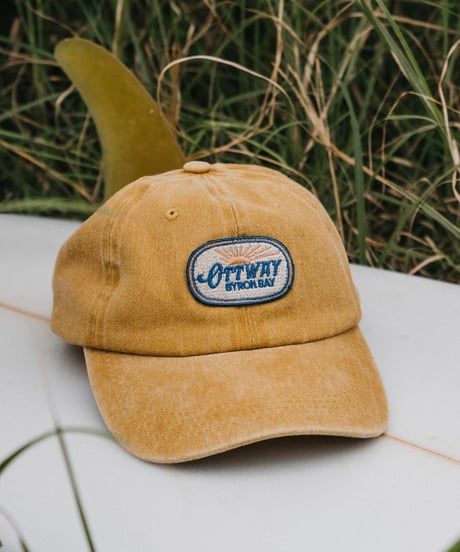 VINTADE MUSTARD CAP