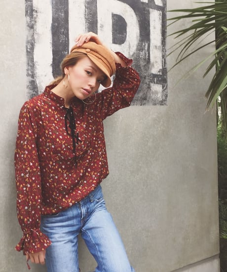 LACE UP BLOUSE