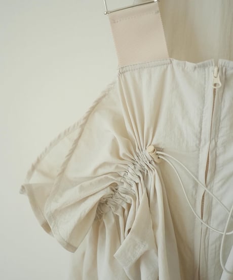 DRAWSTRING FRILL VEST