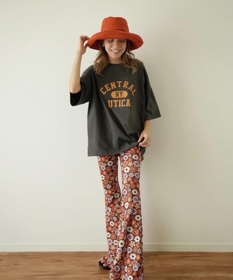 FOOTBALL TEE