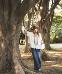 HAND KNIT ROVING VEST - IVORY