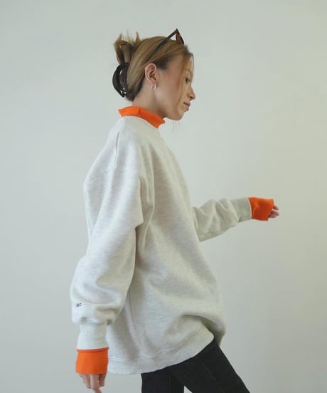 SWEAT SHIRT