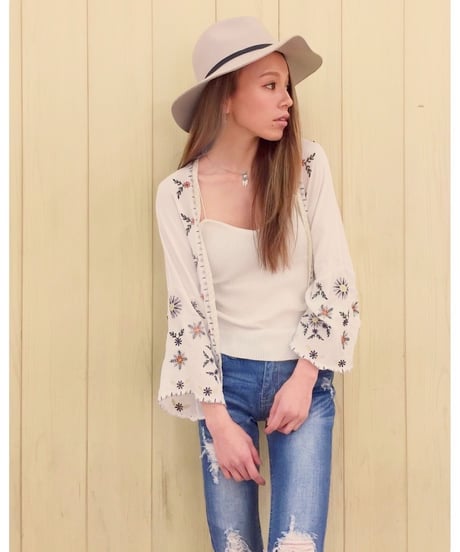 EMBROIDERY CARDIGAN