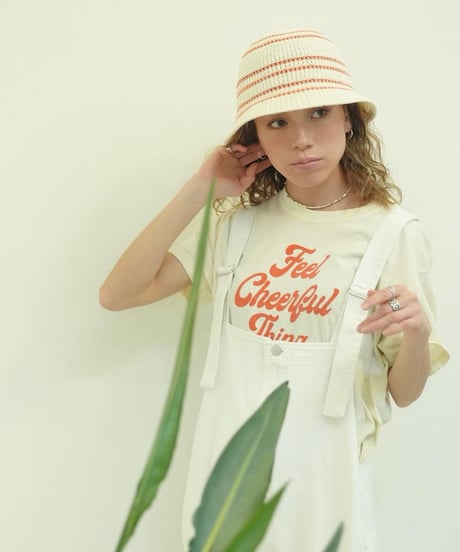 LINE KNIT BUCKET HAT